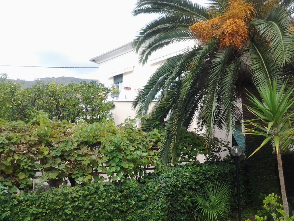 Hotel Piccolo Eden Nervi Exterior photo