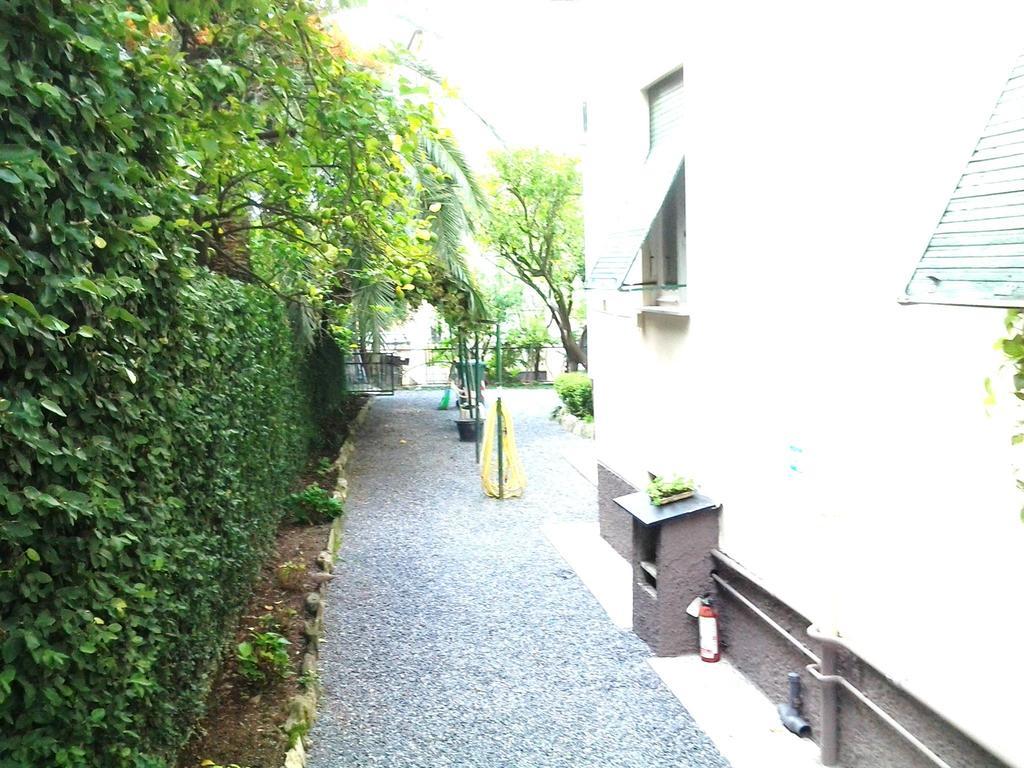 Hotel Piccolo Eden Nervi Exterior photo